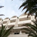 Altamarea Residence & Family Hotel