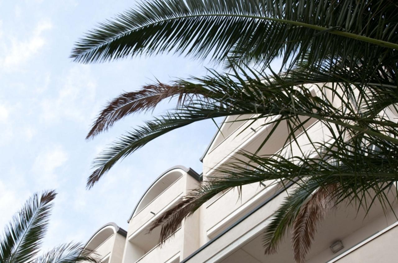 Altamarea & Family Hotel